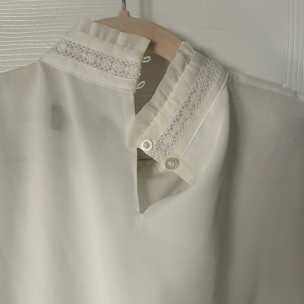 Karl Lagerfeld Ivory Sleeveless Blouse - Picture 3 of 4